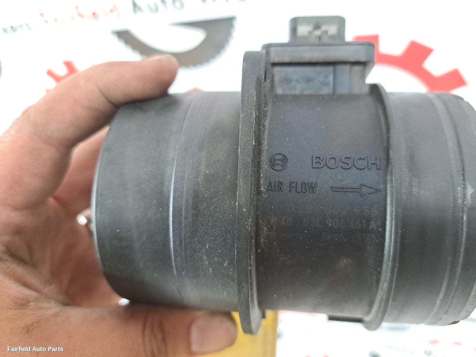 2014 Volkswagen Amarok Air Flow Meter