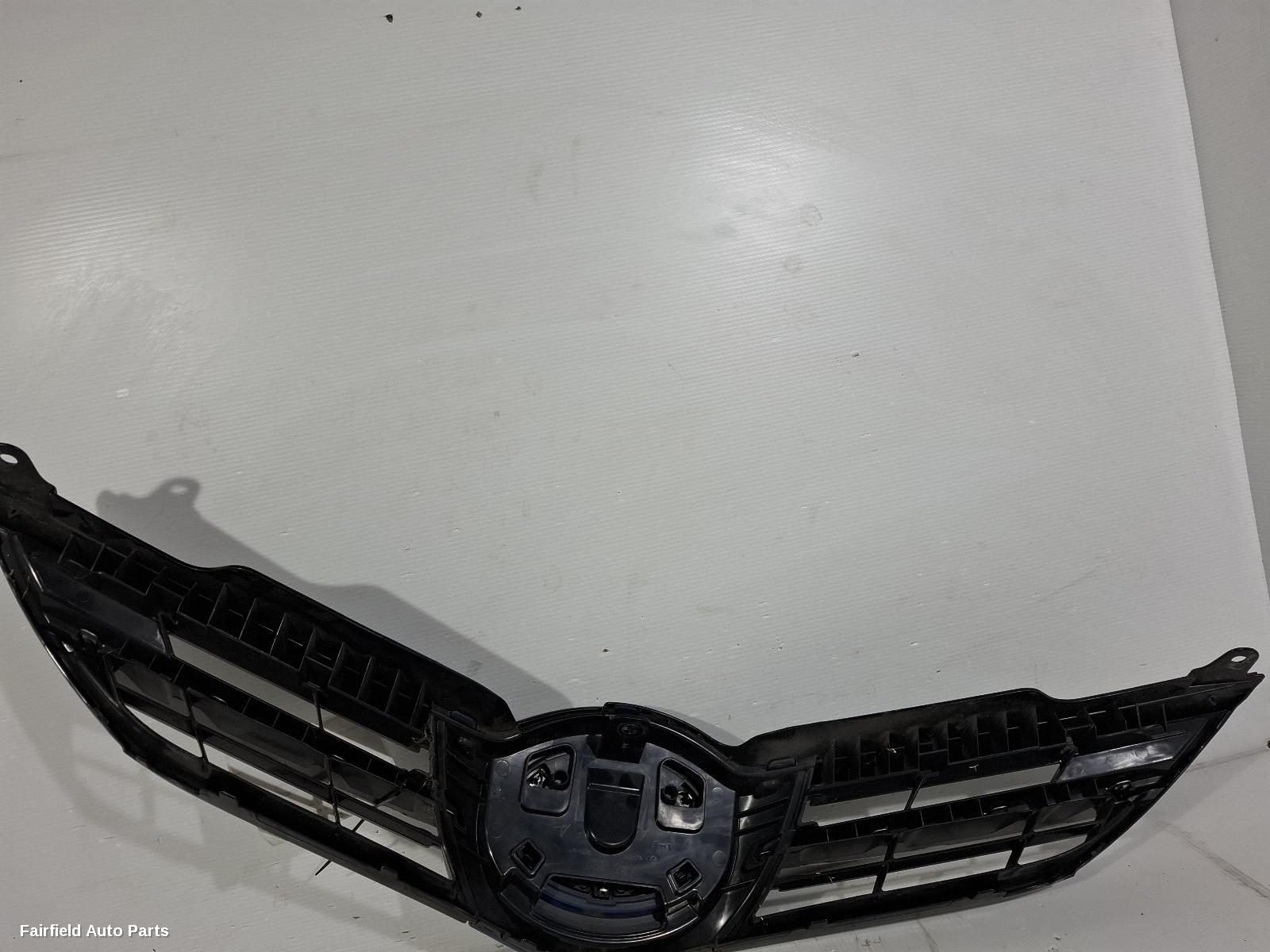 2012-2015 Toyota Corolla Grille