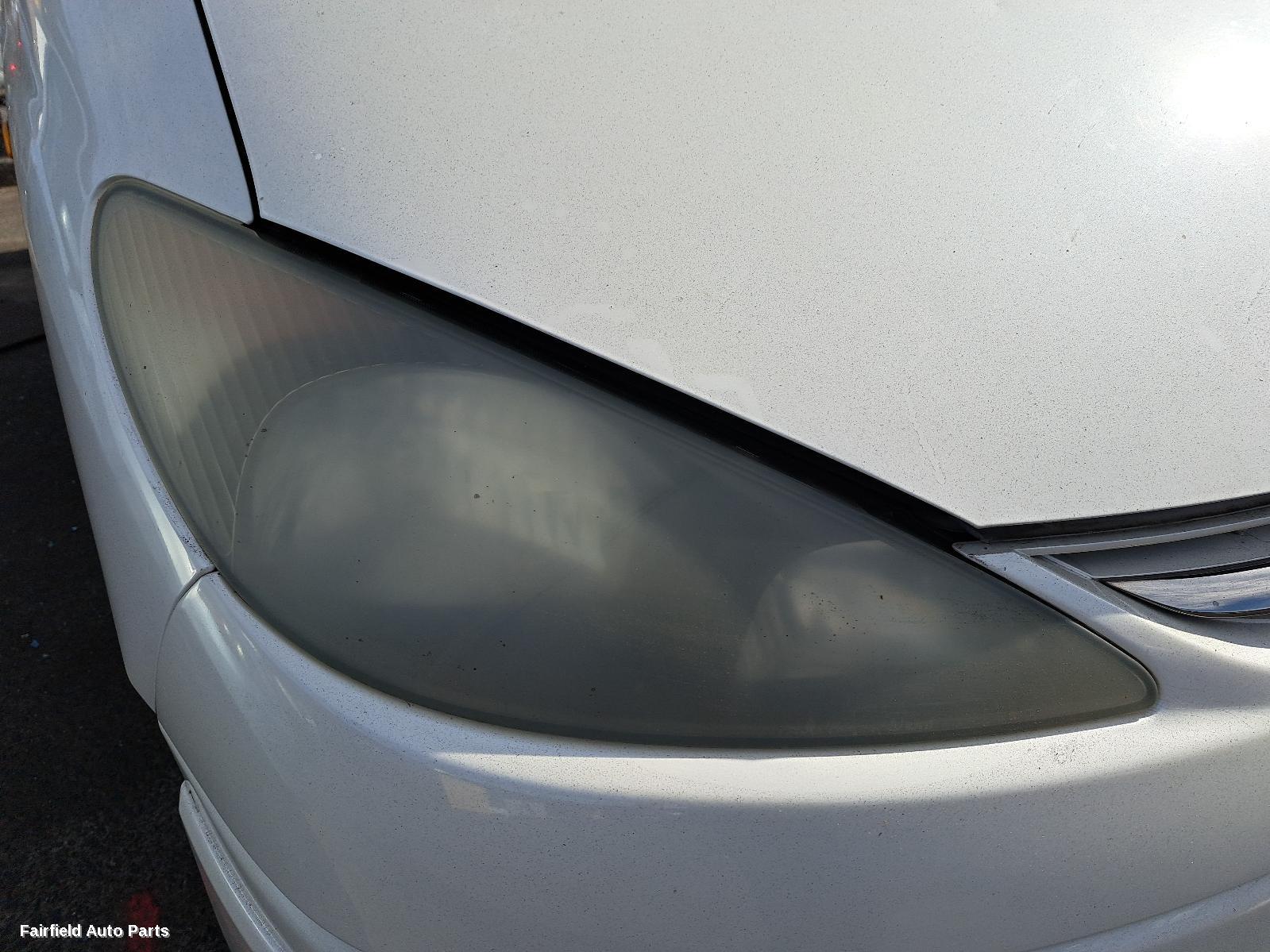 2002 Toyota Estima Bonnet