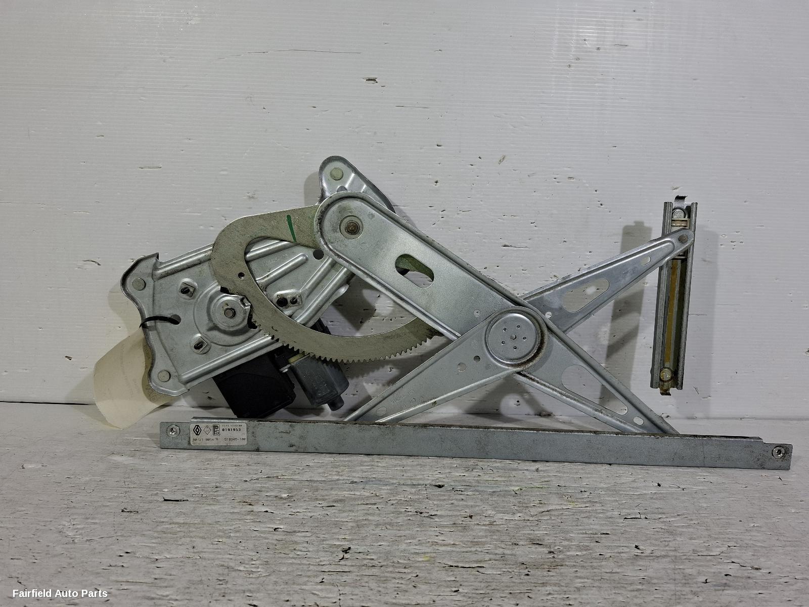 2010-2016 Renault Megane Left Front Window Reg Motor