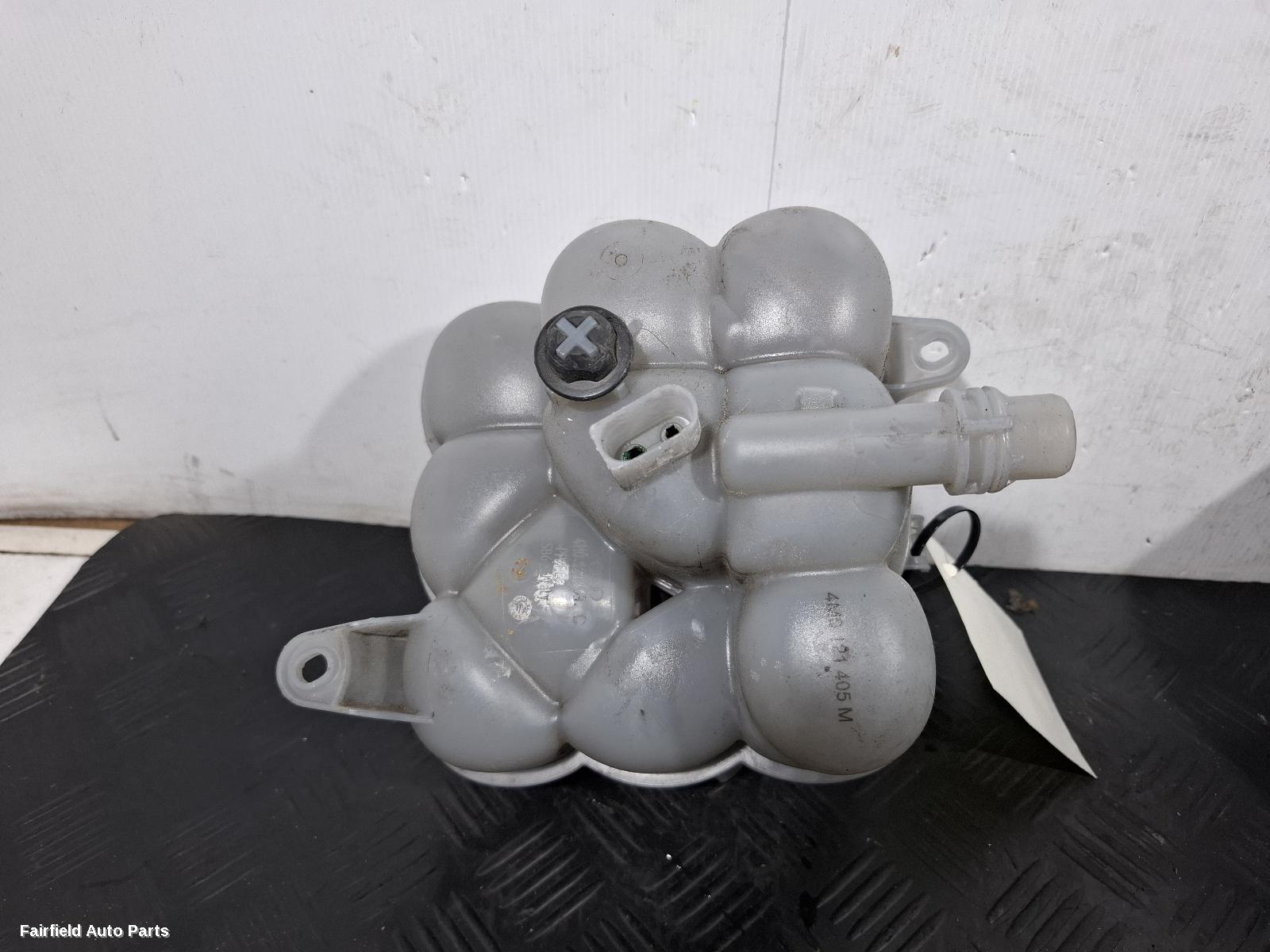 2015-2026 Audi Q7 Overflow Bottle