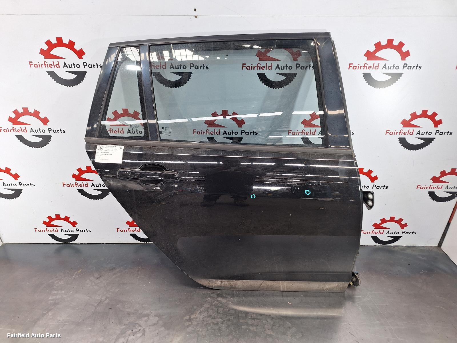 2012 Holden Commodore Right Rear Door Sliding