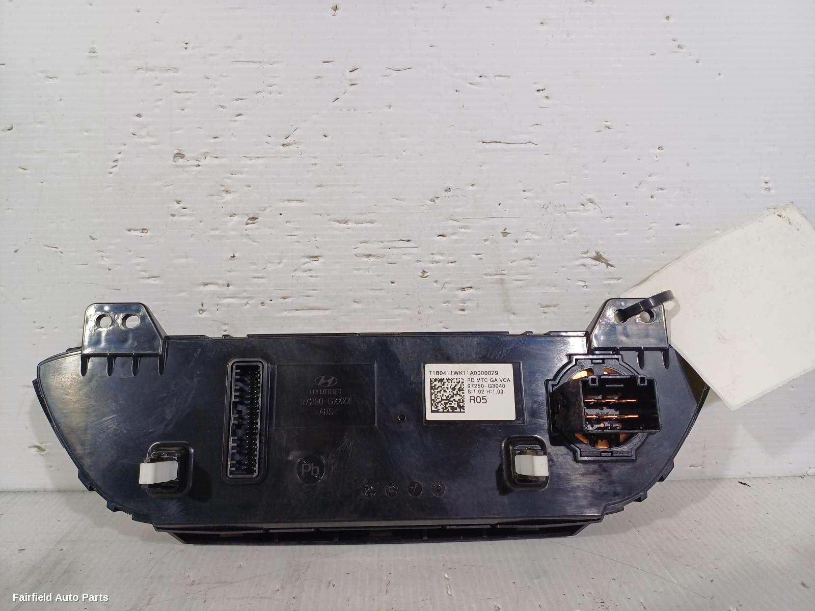 2017-2025 Hyundai I30 Heater Ac Controls