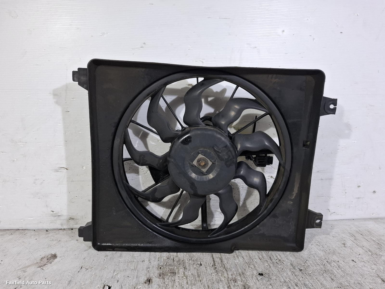 2007-2018 Hyundai Iload/imax Fan