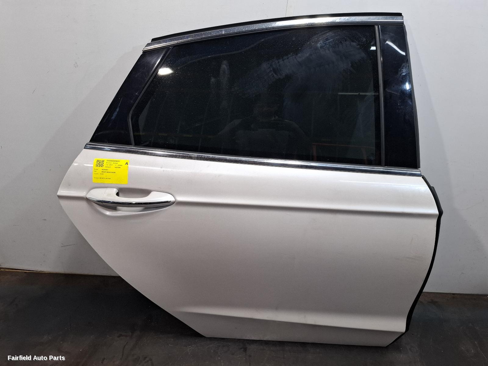 2014-2020 Ford Mondeo Right Rear Door Sliding