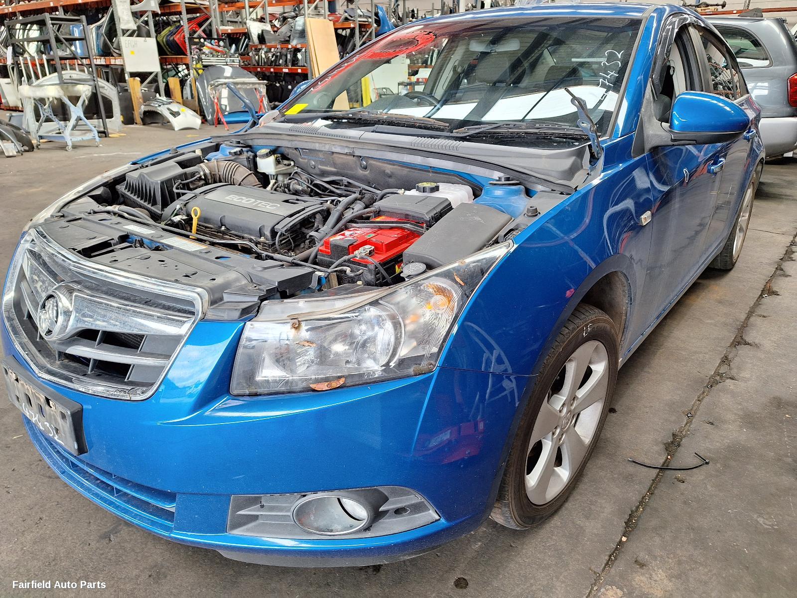 2010 Holden Cruze Left Front Window Reg Motor