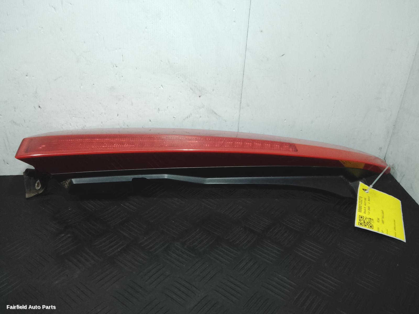2003-2006 Volvo Xc90 Left Taillight