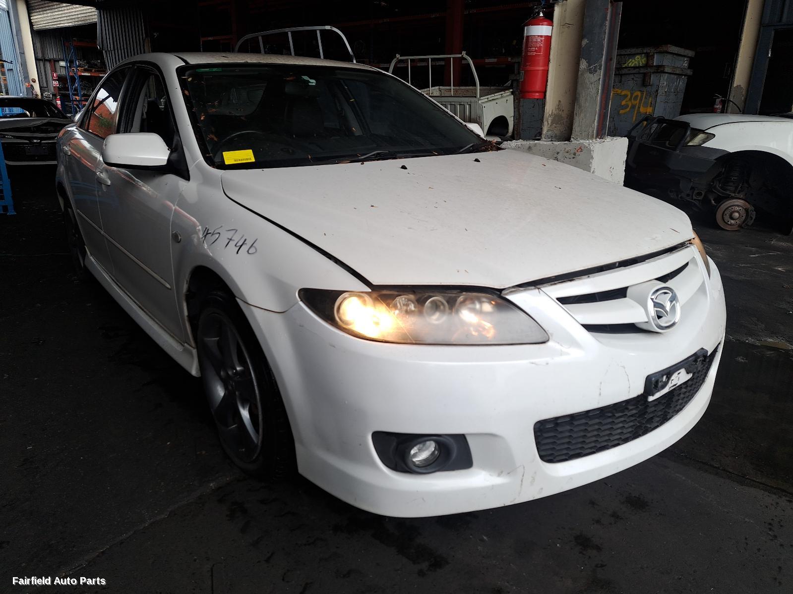 2005 Mazda 6 Left Taillight