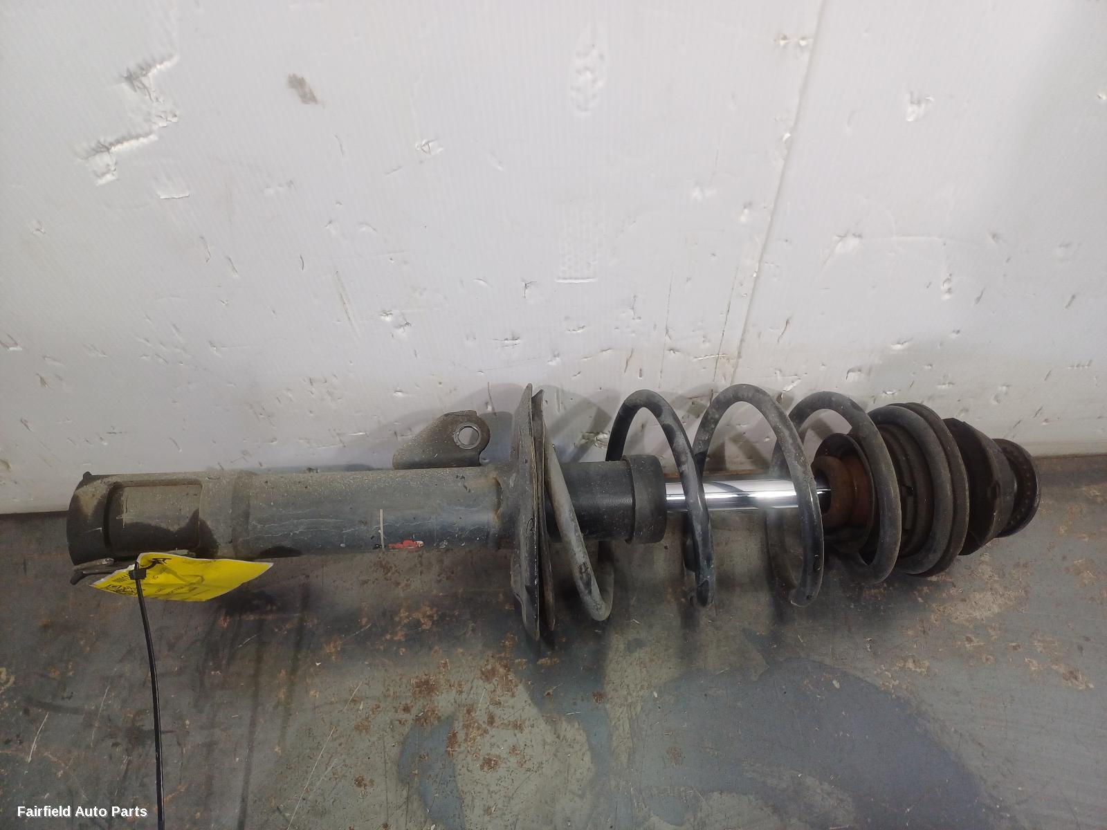 2014-2016 Toyota Yaris Right Front Strut