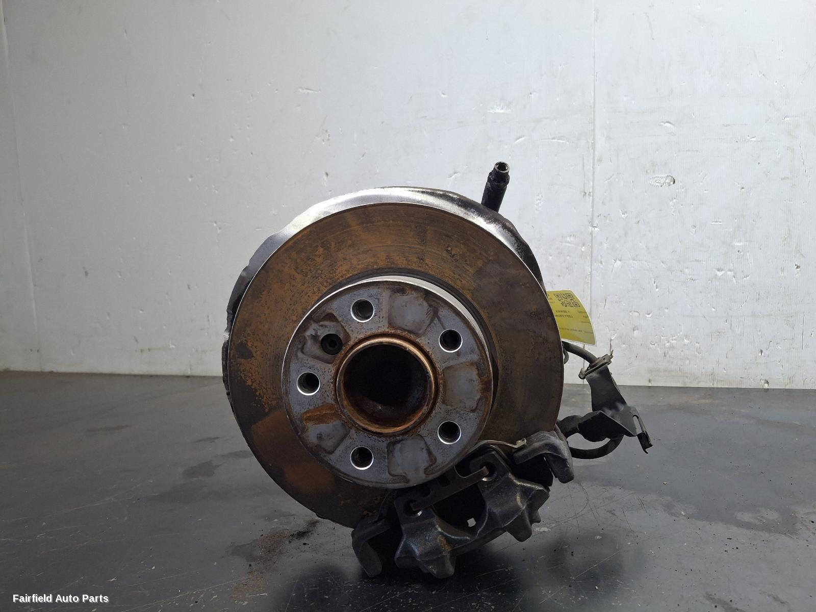 2011-2019 Bmw 1 Series Left Front Hub Assembly