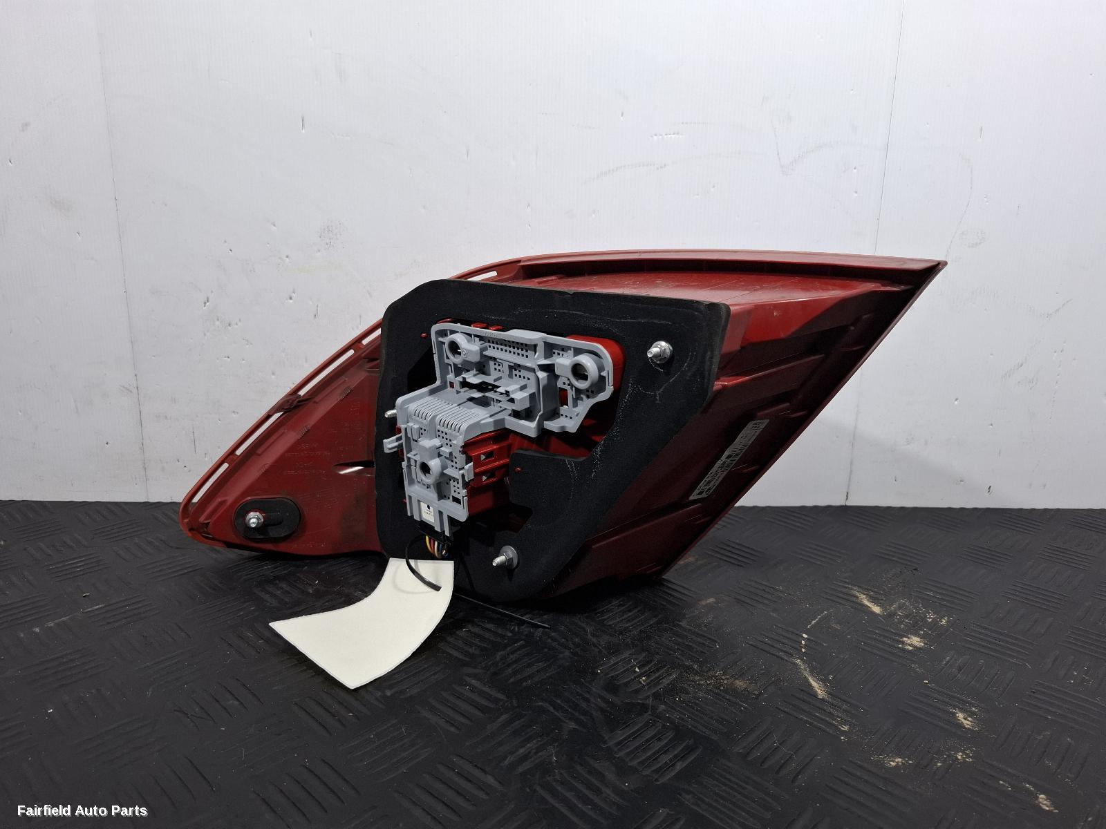2011-2014 Mercedes C Class Left Taillight