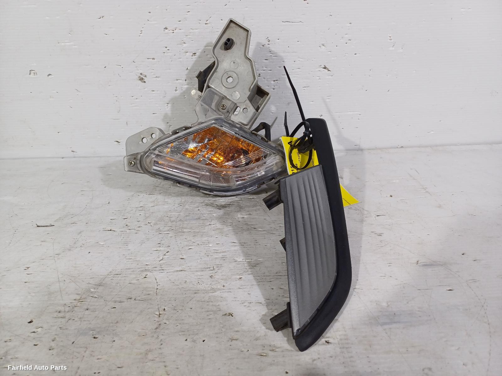 2015-2025 Mazda Cx3 Right Indicator Fog Side