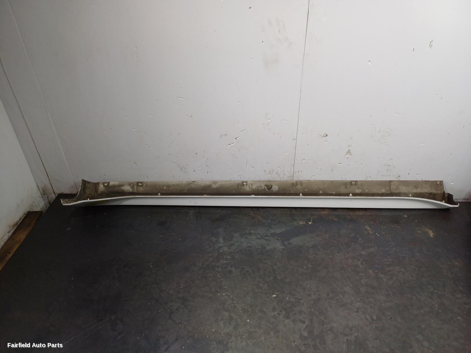 2007-2012 Mitsubishi Lancer Side Step Skirt