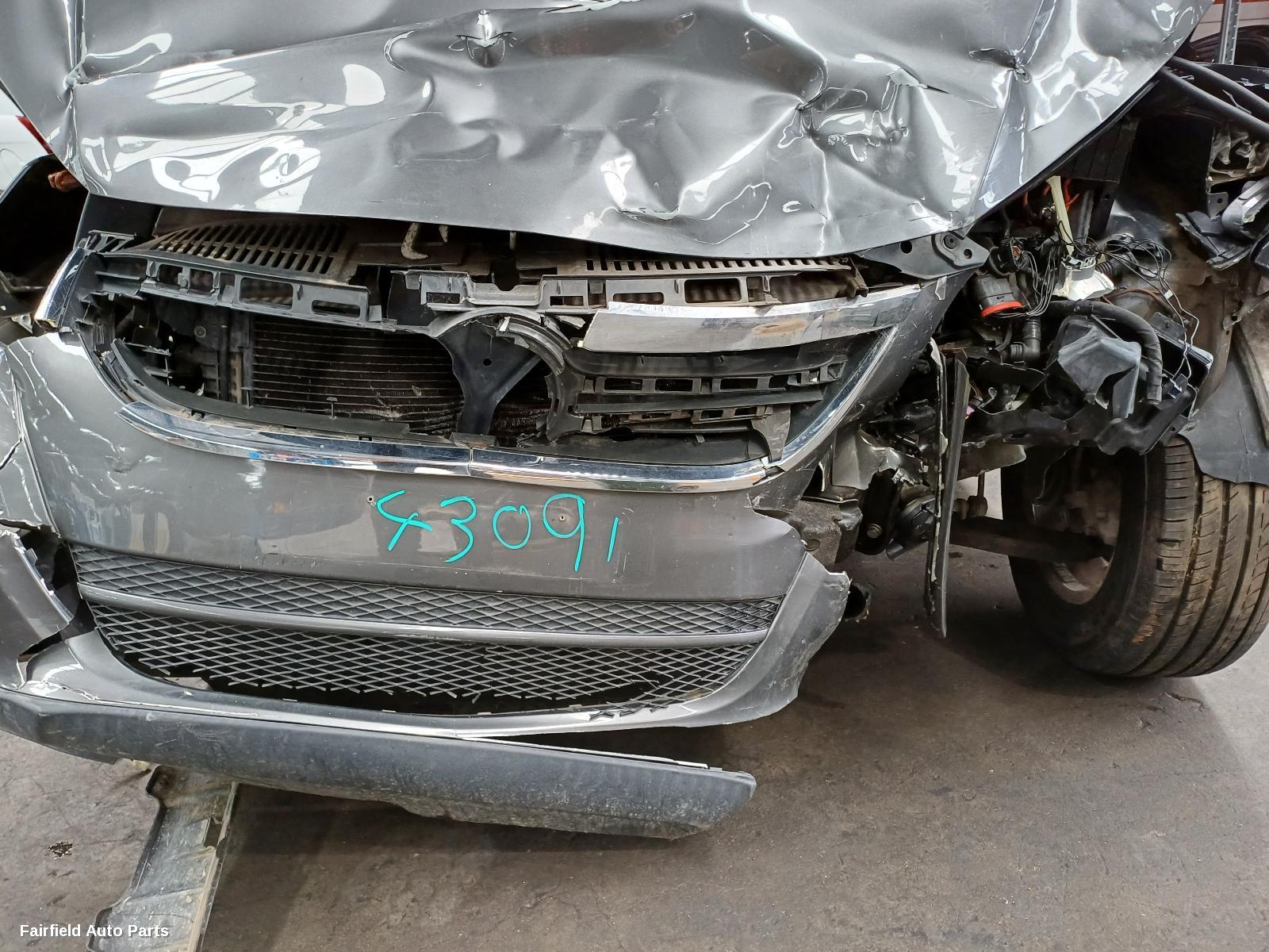 2010 Volkswagen Tiguan Left Taillight