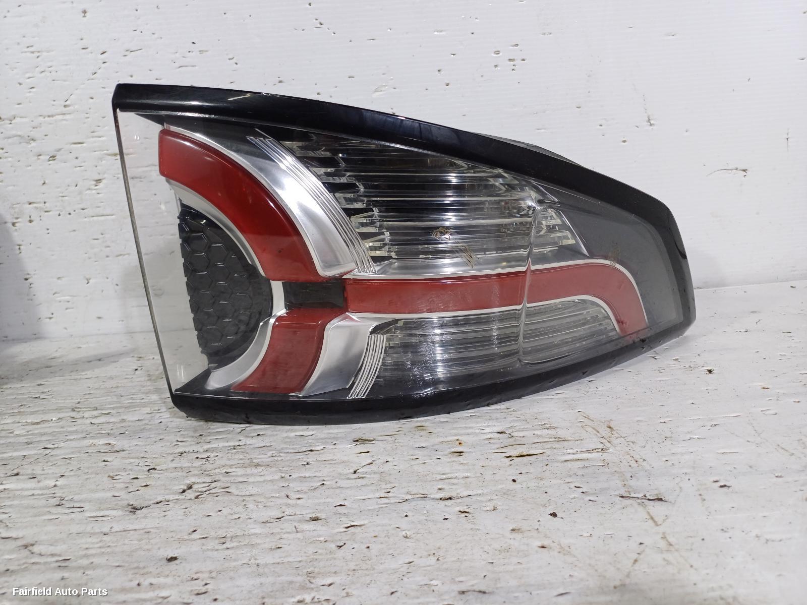 2015-2019 Land Rover Discovery Sport Left Taillight