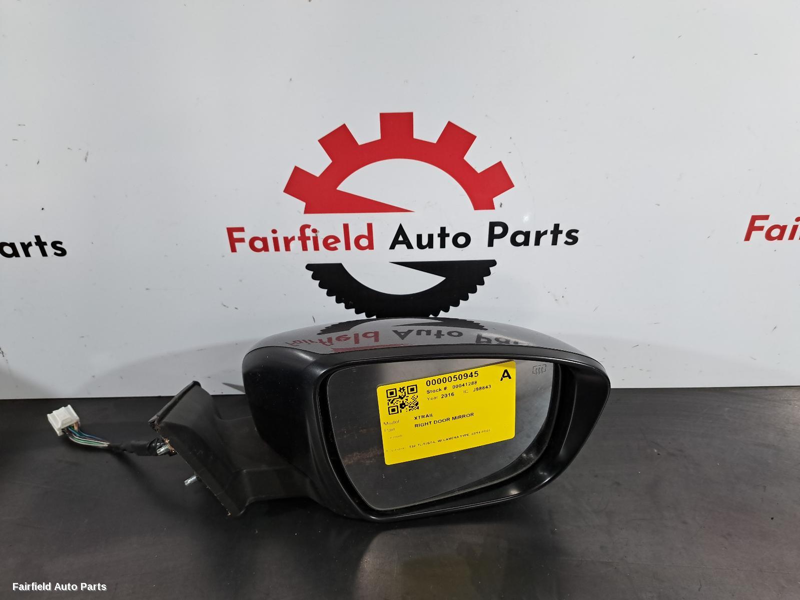 2016 Nissan Xtrail Right Door Mirror