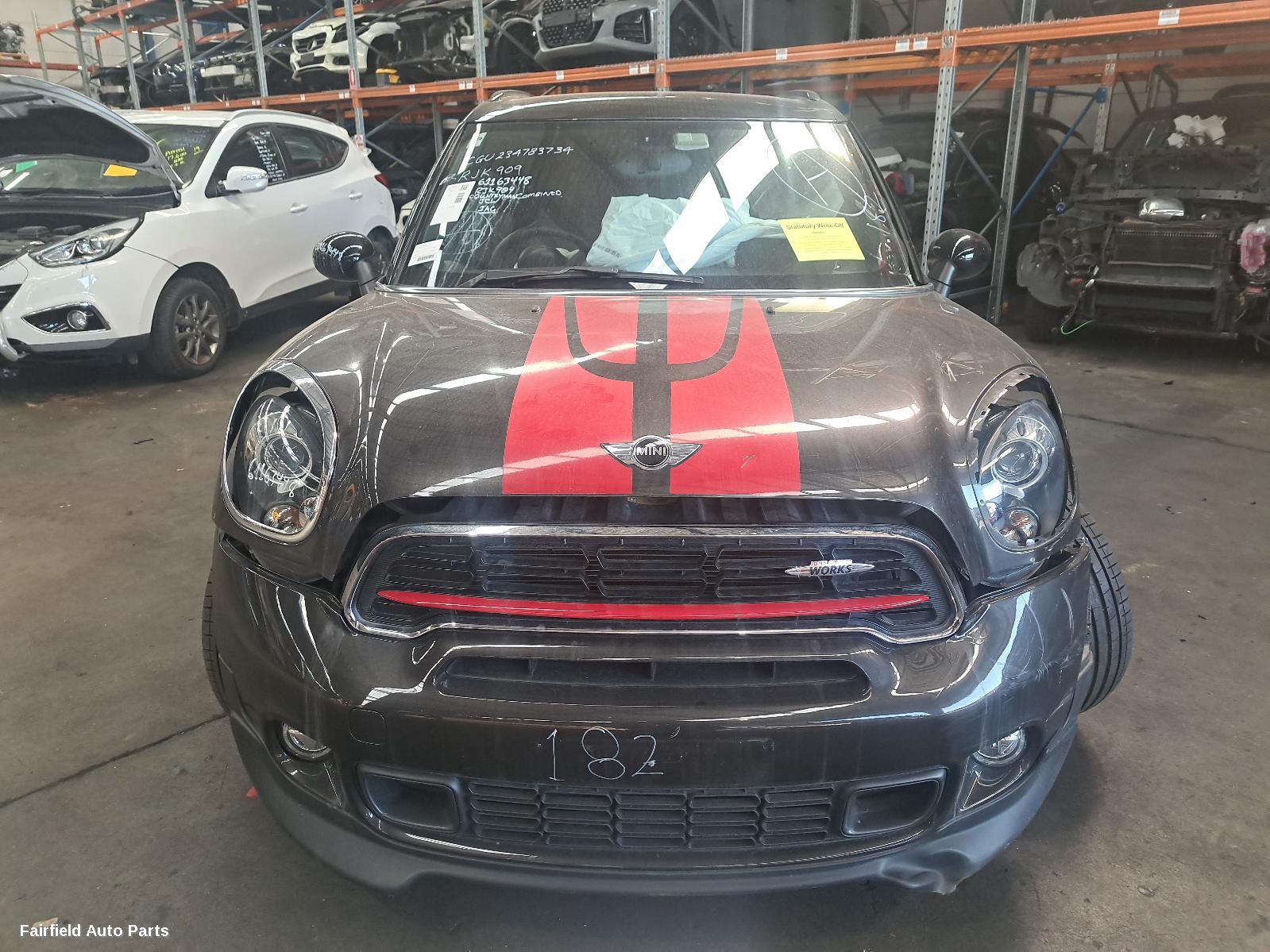 2014 Mini Cooper Right Guard
