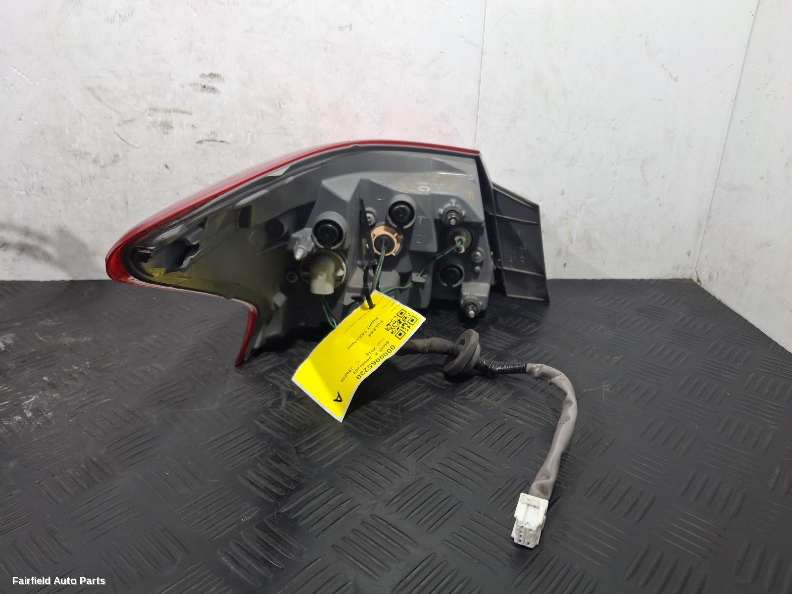 2012-2017 Nissan Pulsar Right Taillight
