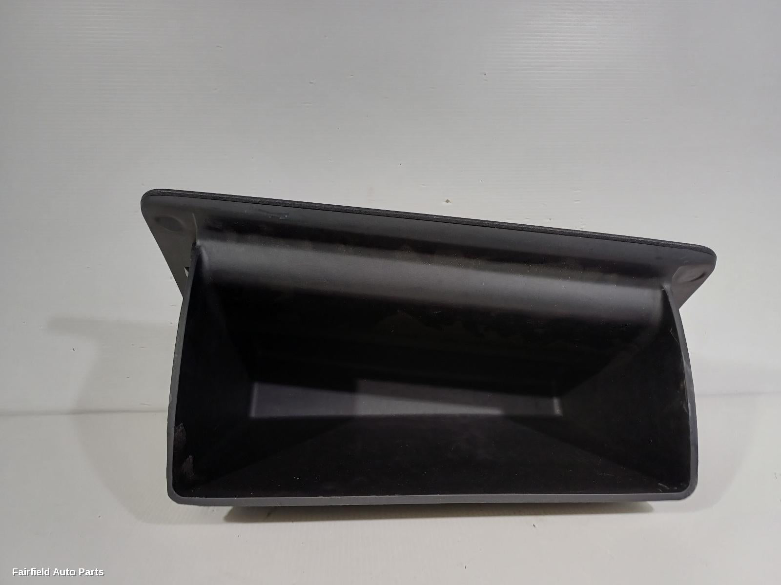 2015-2025 Ldv G10 Glove Box