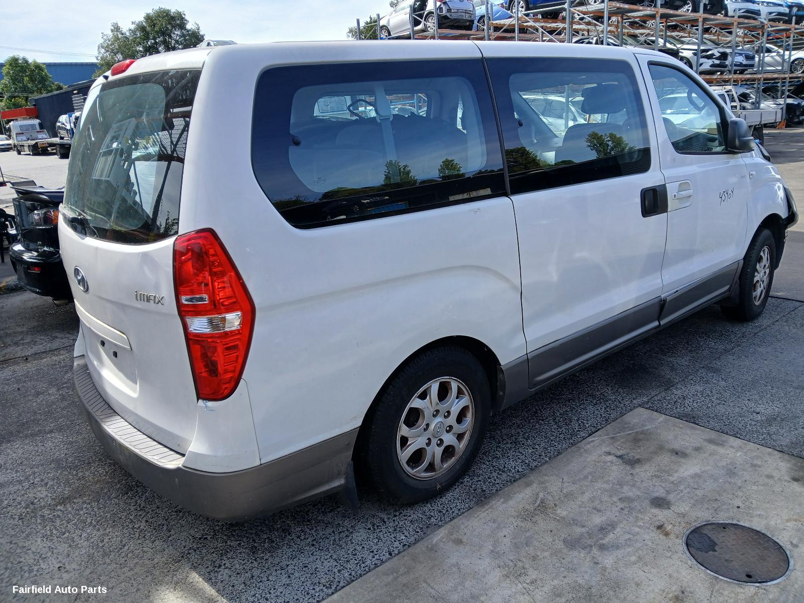 2015 Hyundai Iload/imax Caliper