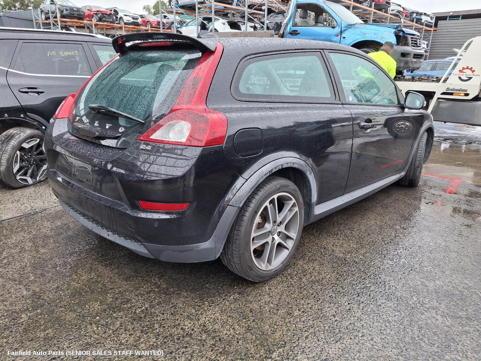 2007-2013 Volvo C30 Overflow Bottle