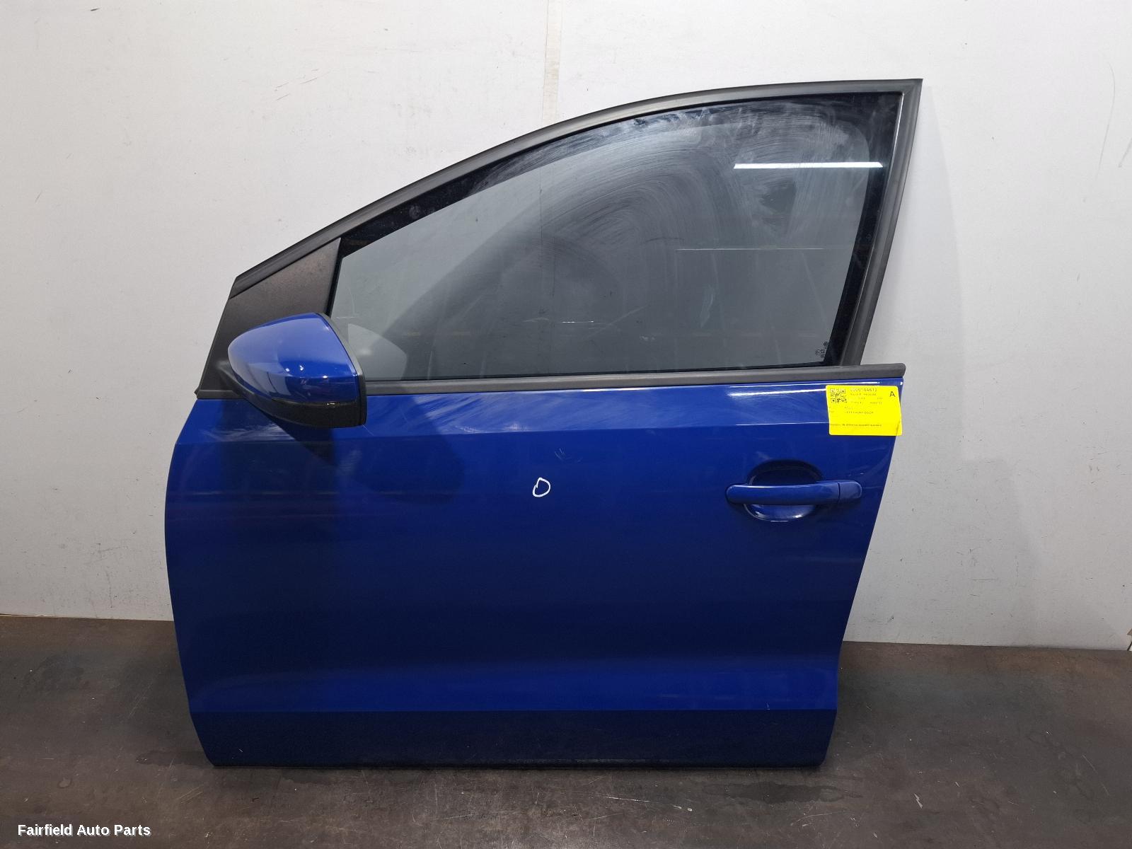 2014 Volkswagen Polo Left Front Door