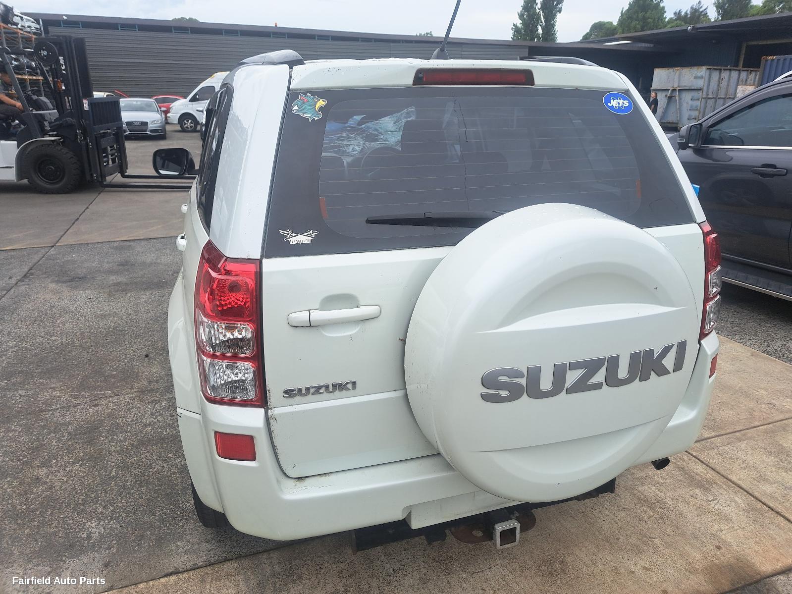 2010 Suzuki Vitara Air Cleaner Box