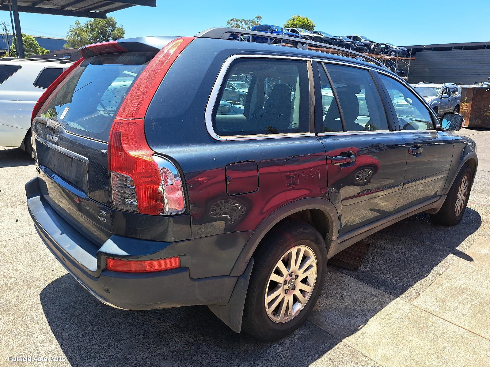 2003-2014 Volvo Xc90 Left Rear Door Sliding