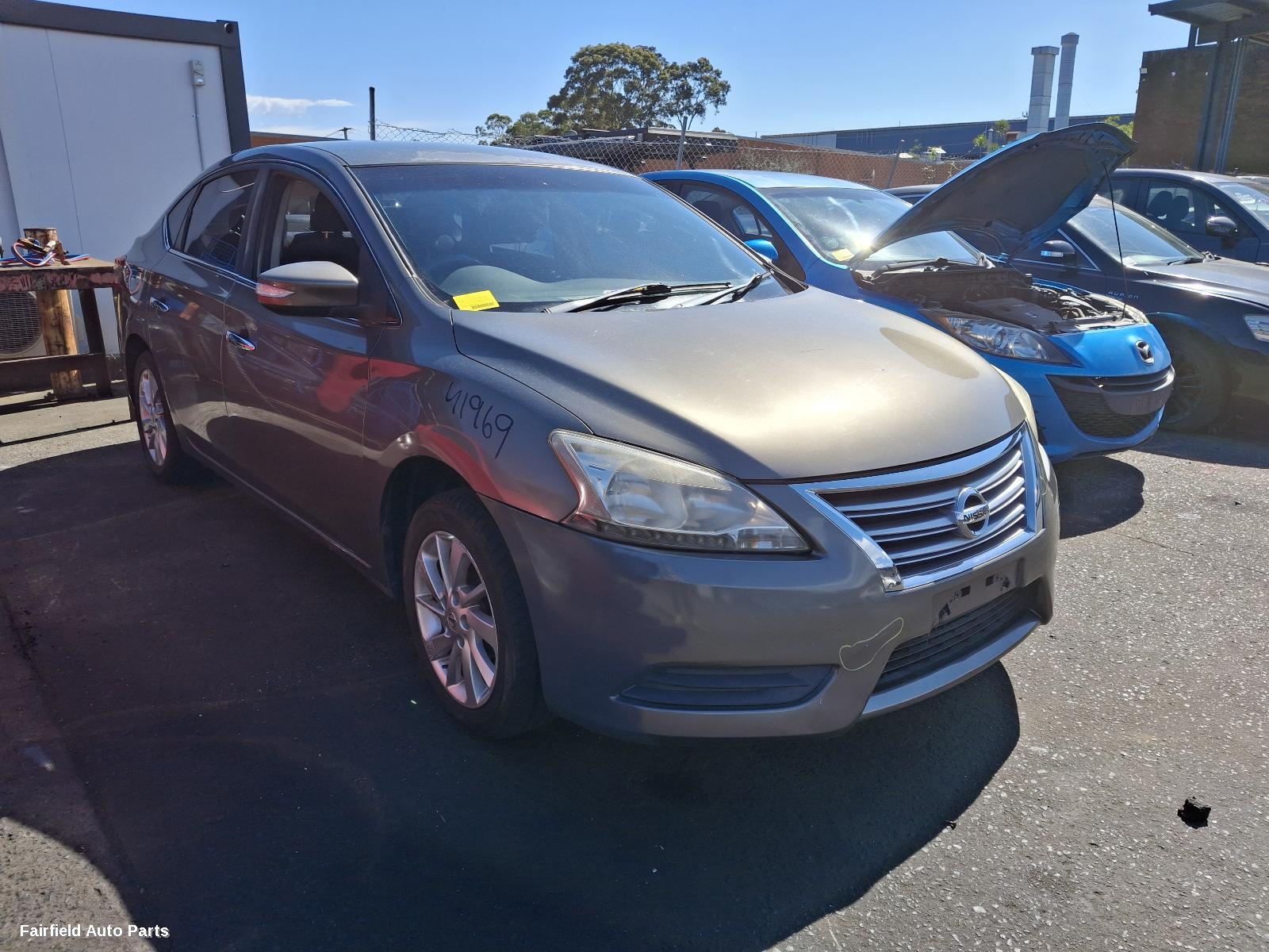 2012-2017 Nissan Pulsar Right Door Mirror