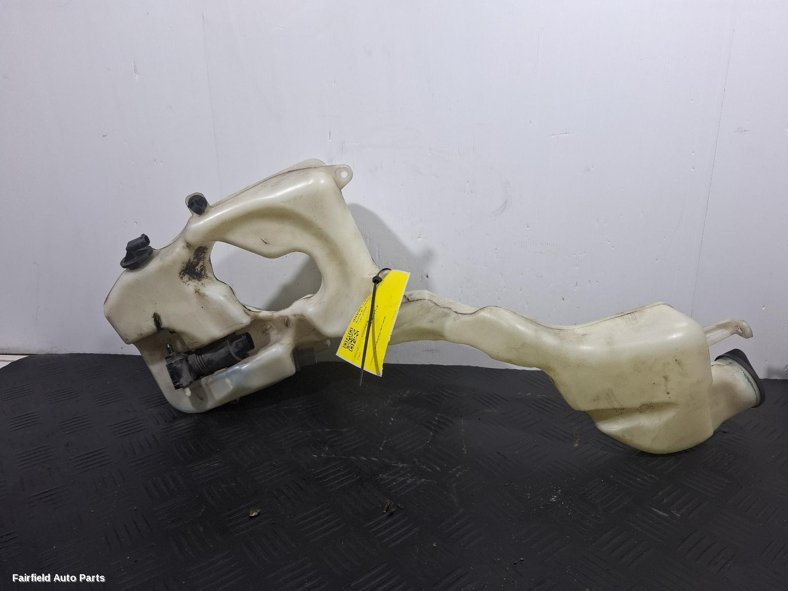 2001-2008 Mini Cooper Washer Bottle