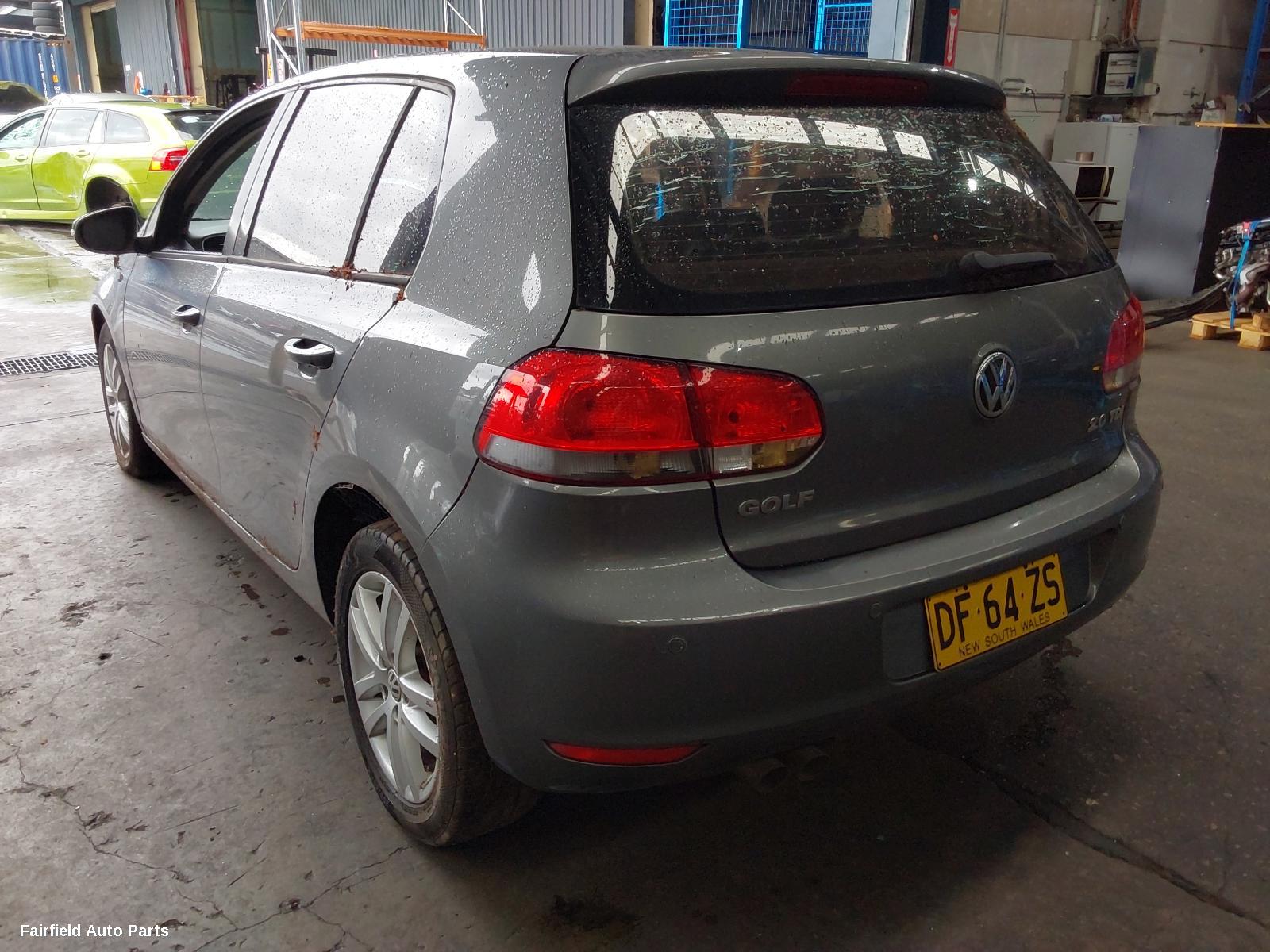 2009 Volkswagen Golf Rear Bumper