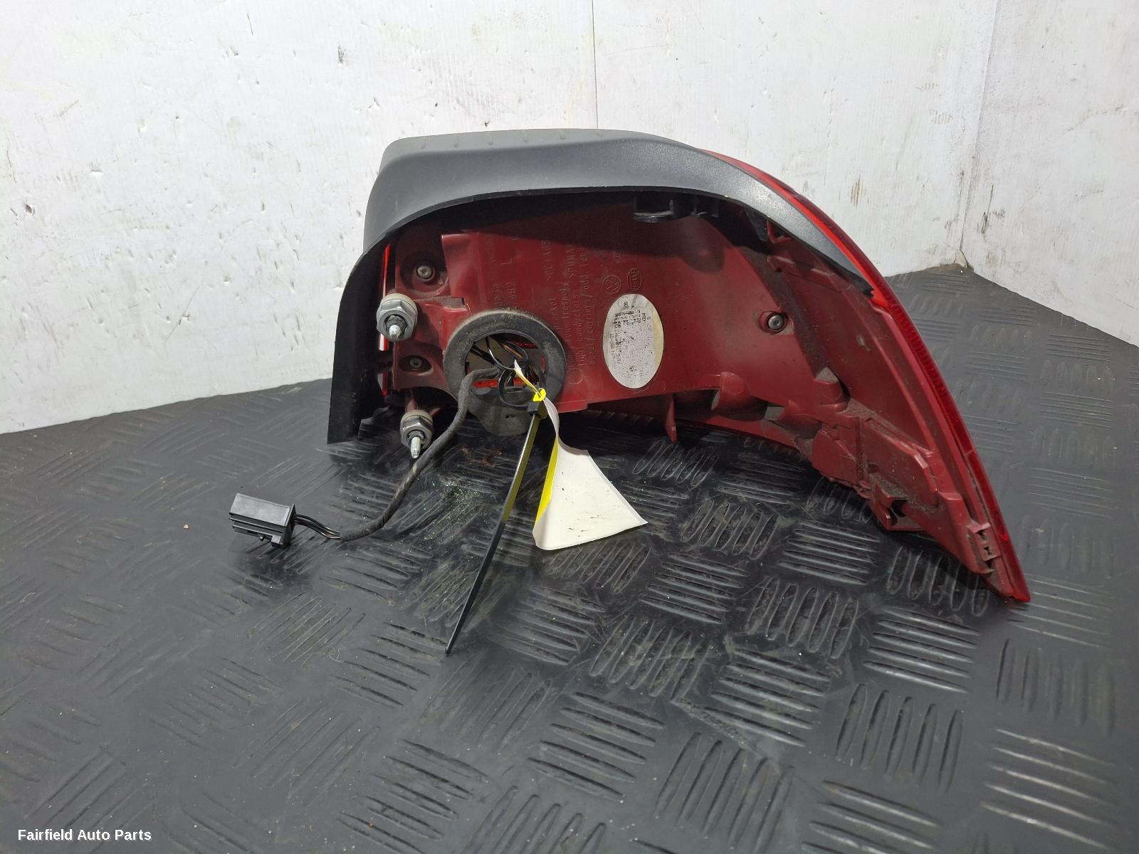2011-2015 Volkswagen Eos Left Taillight
