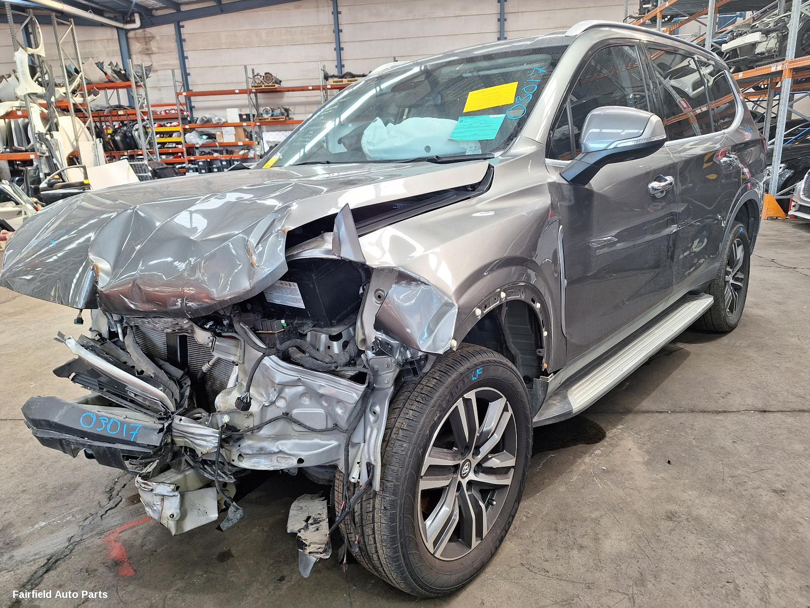 2020 Ldv D90 Overflow Bottle