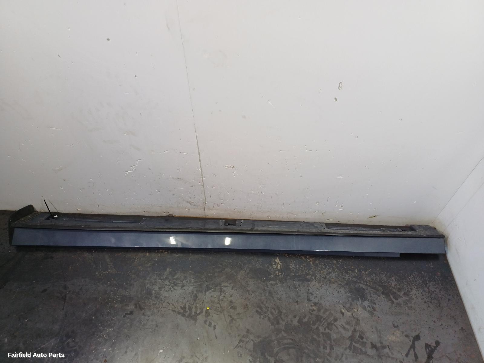 2019-2025 Mazda 3 Side Step Skirt