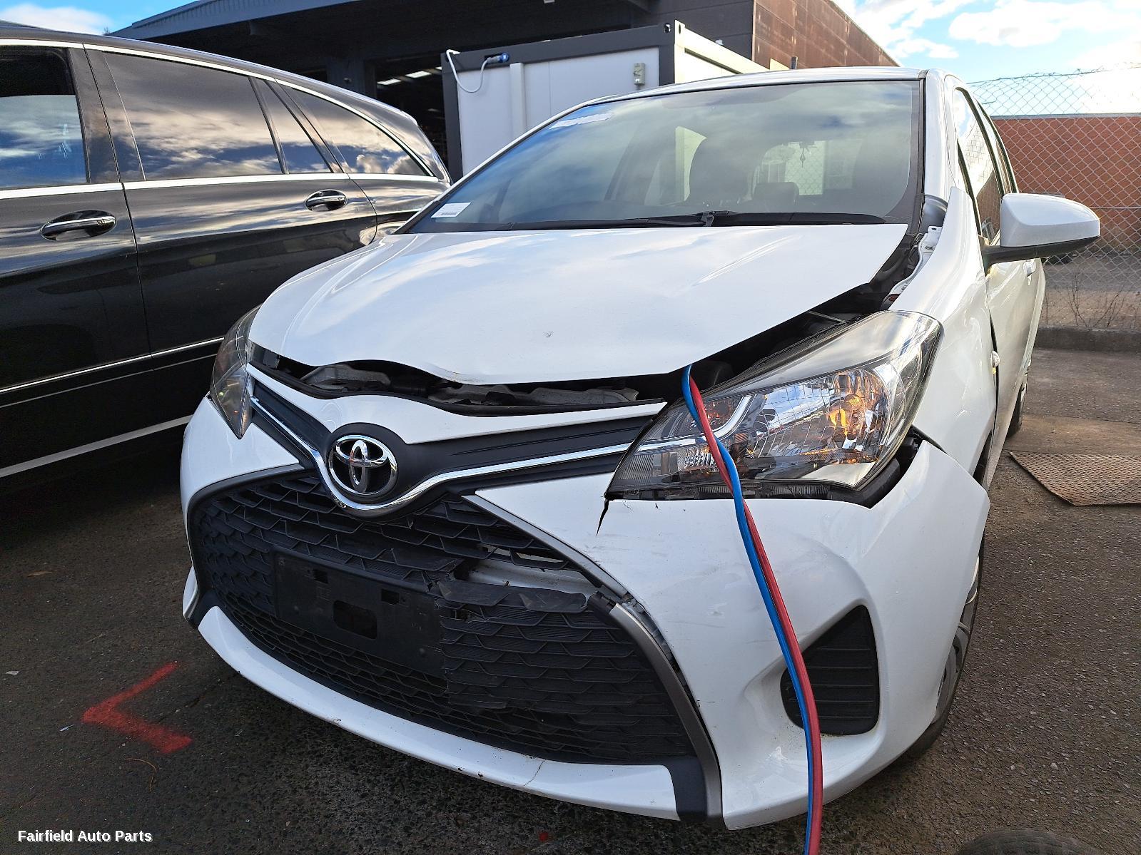 2016 Toyota Yaris Combination Switch