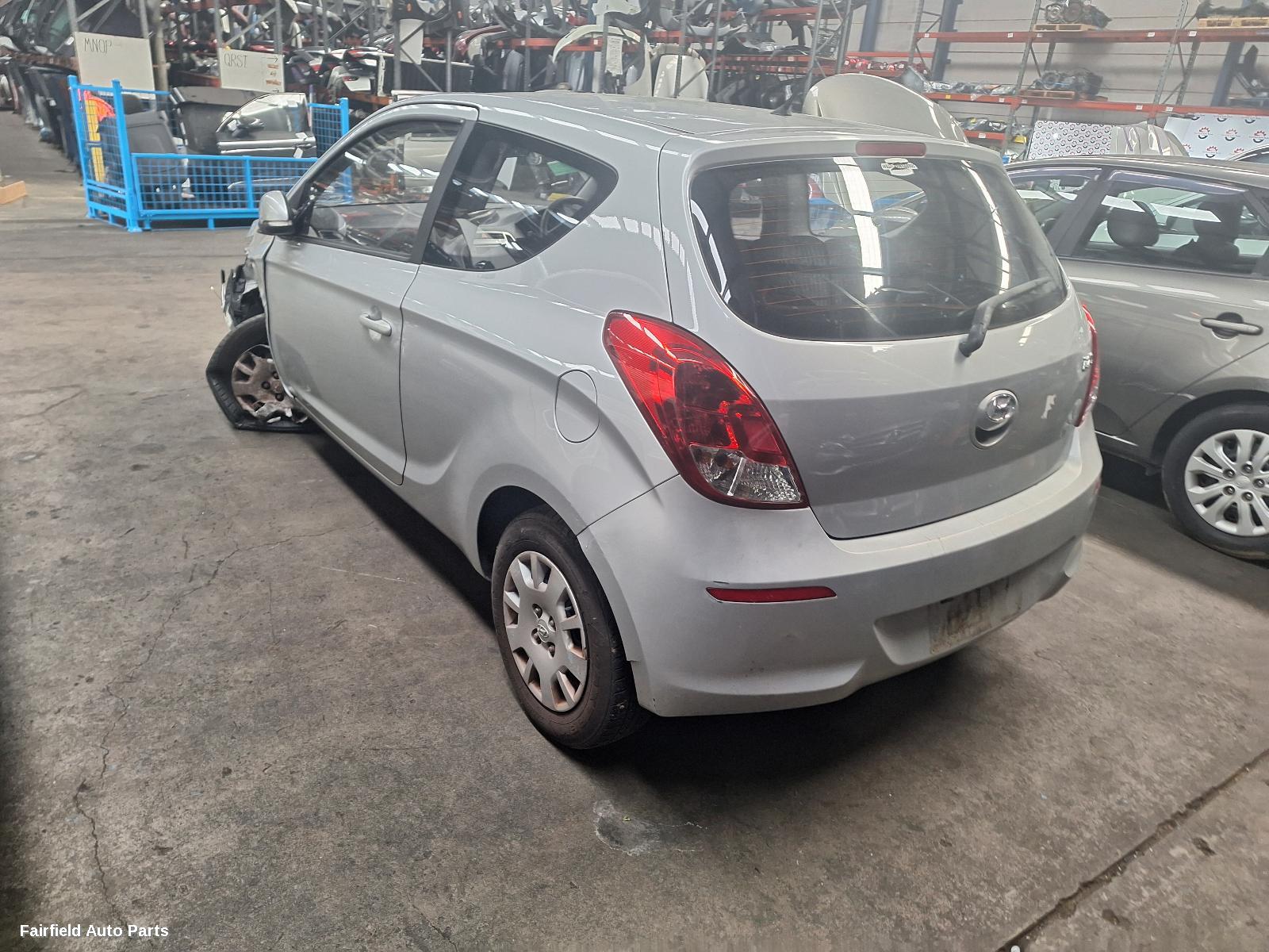 2013 Hyundai I20 Grille