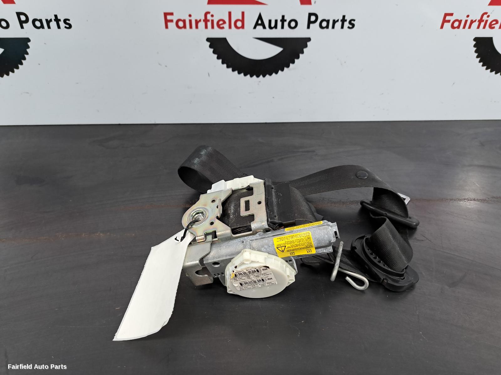 2011-2020 Alfa Romeo Giulietta Seatbelt Stalk