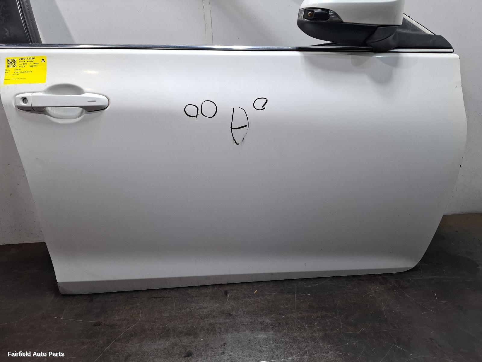 2015-2017 Toyota Camry Right Front Door