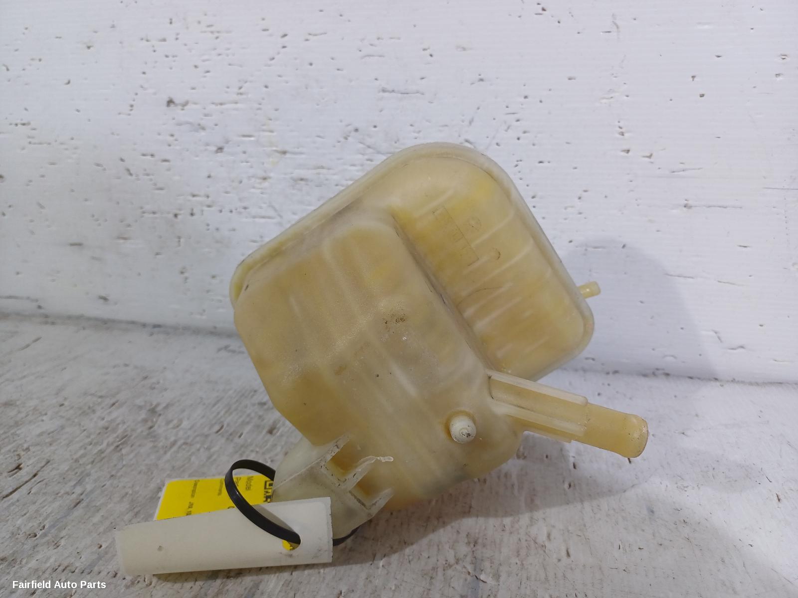 2007-2014 Nissan Dualis Overflow Bottle