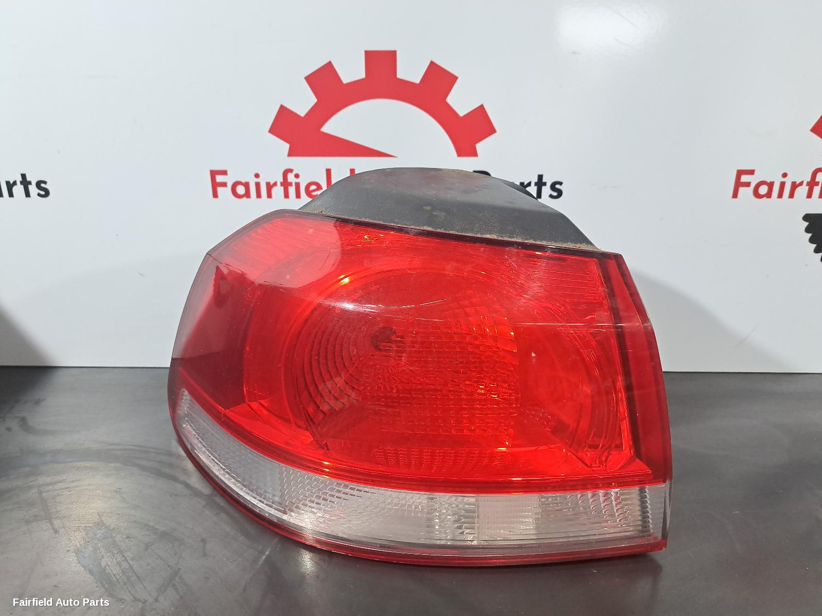 2010 Volkswagen Golf Left Taillight