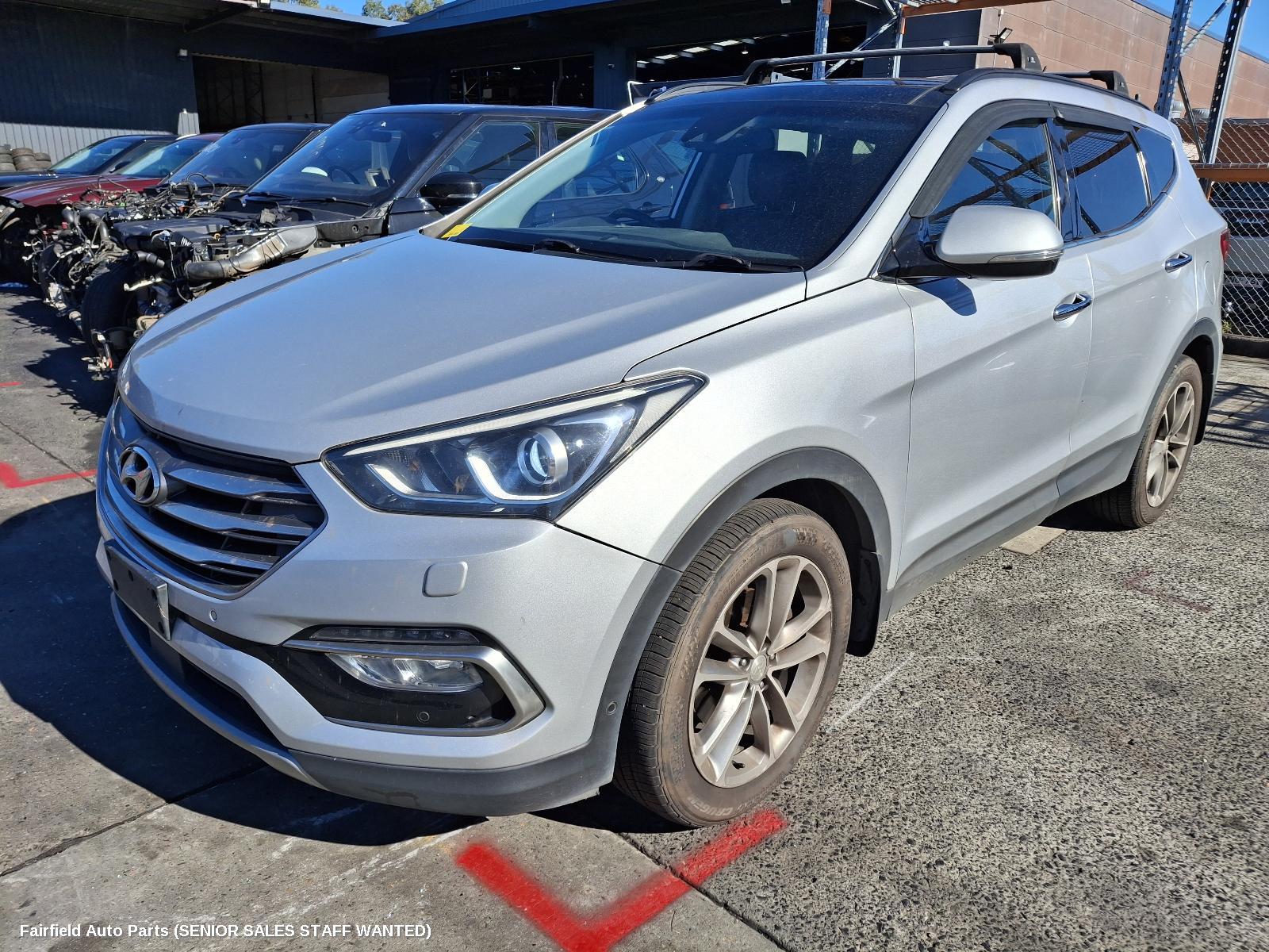 2016 Hyundai Santa Fe Right Door Mirror