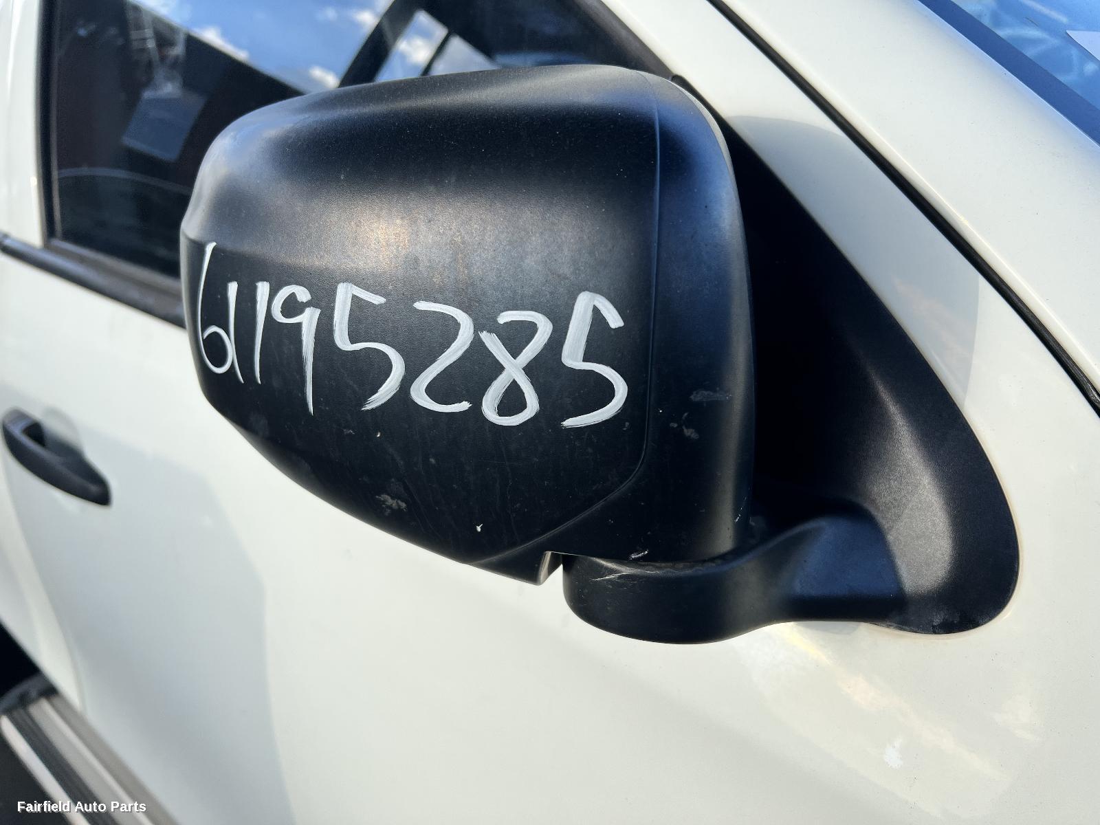 2015-2018 Mitsubishi Triton Fuel Door Filler
