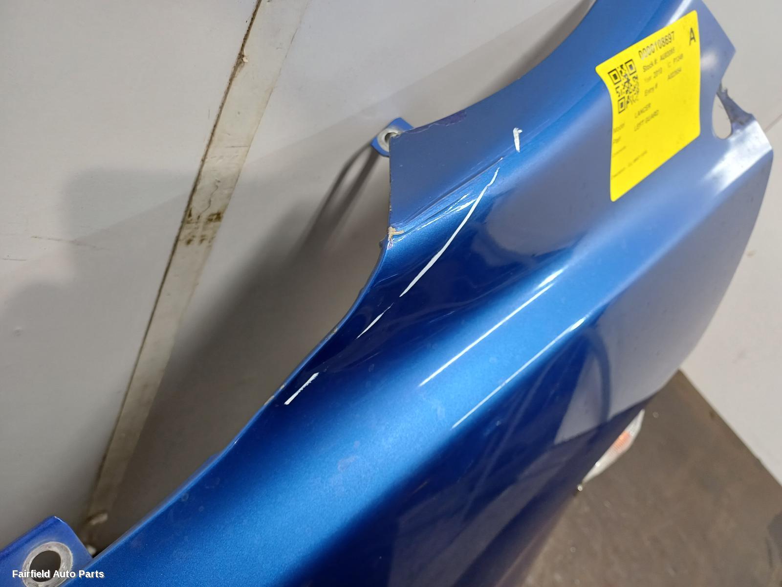 2007-2015 Mitsubishi Lancer Left Guard