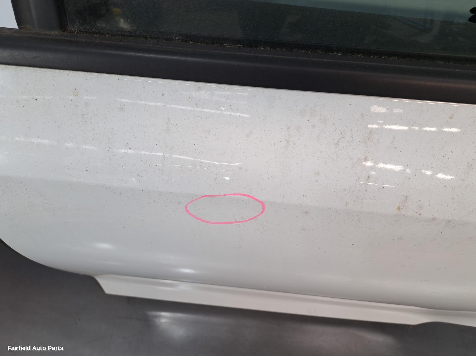 2011-2017 Volkswagen Jetta Left Rear Door Sliding