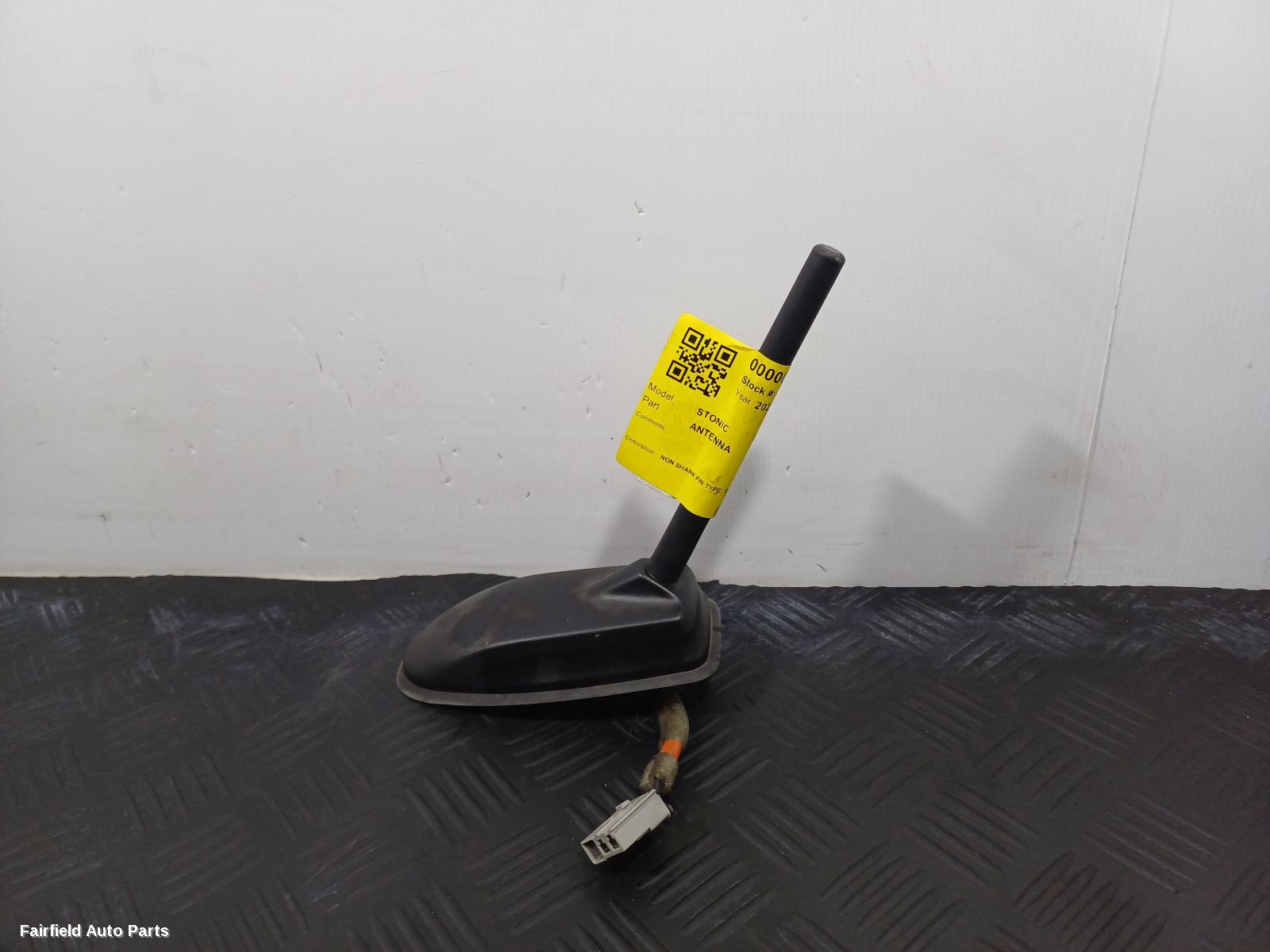 2020-2026 Kia Stonic Antenna
