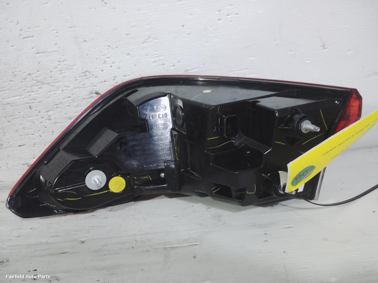 2018-2022 Bmw 3 Series Left Taillight