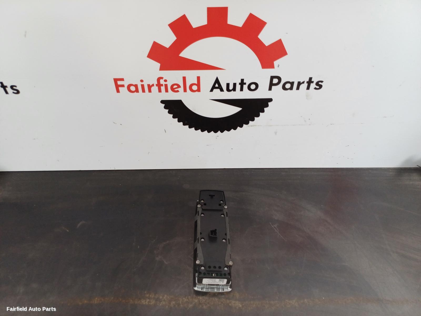 2017 Mercedes Gla Class Pwr Dr Wind Switch