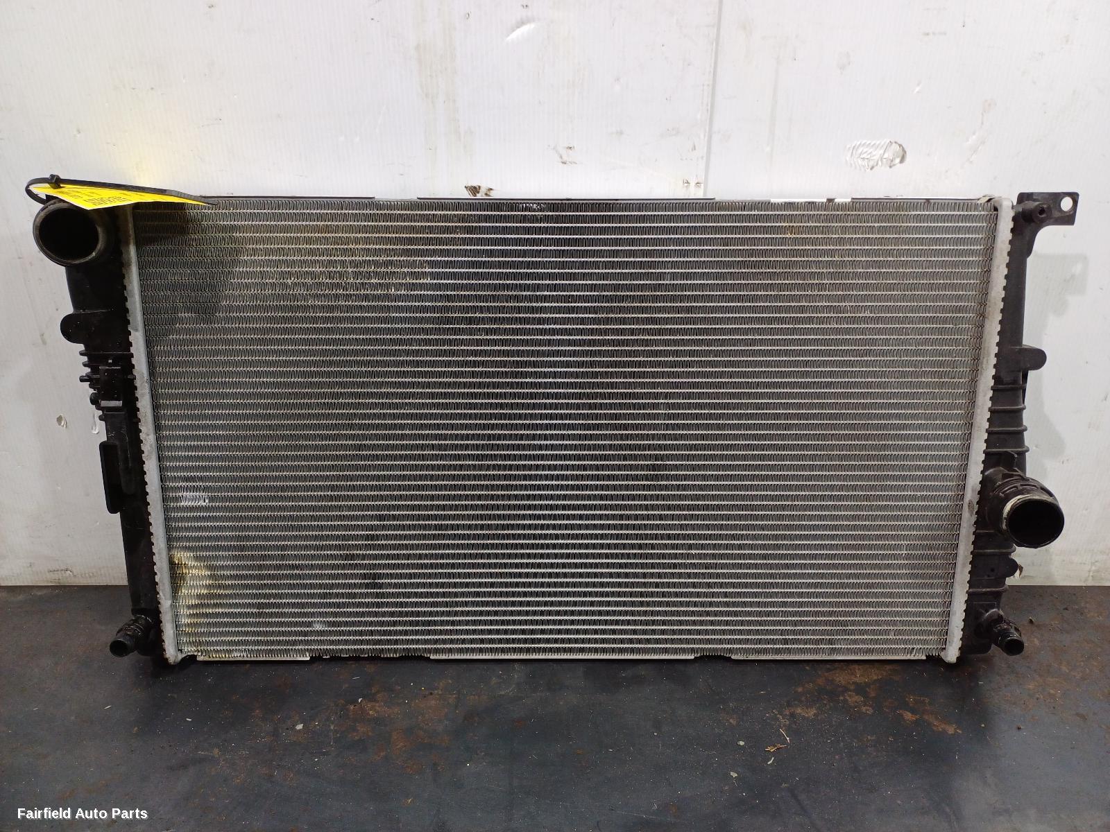 2013-2016 Bmw 2 Series Radiator