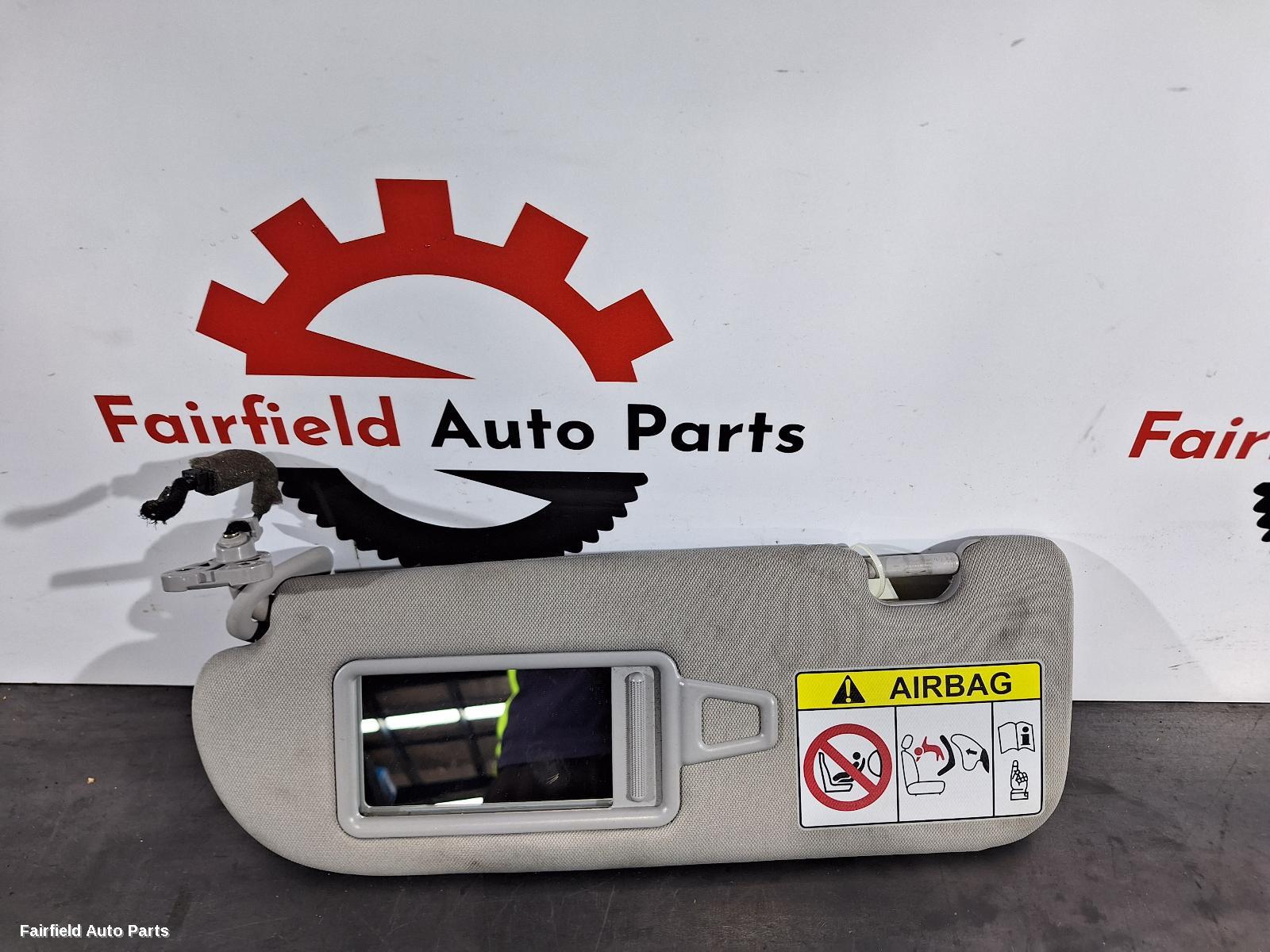 2015-2019 Hyundai I40 Sunvisor