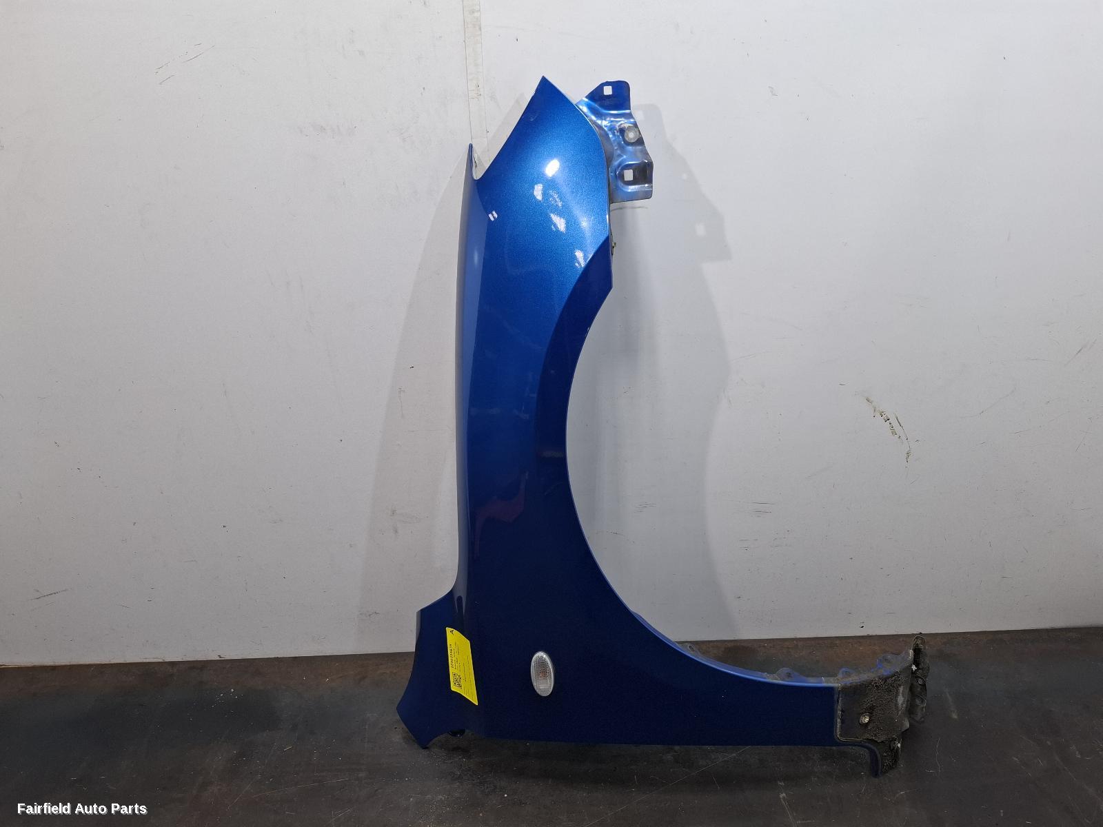 2003-2009 Mazda 3 Right Guard